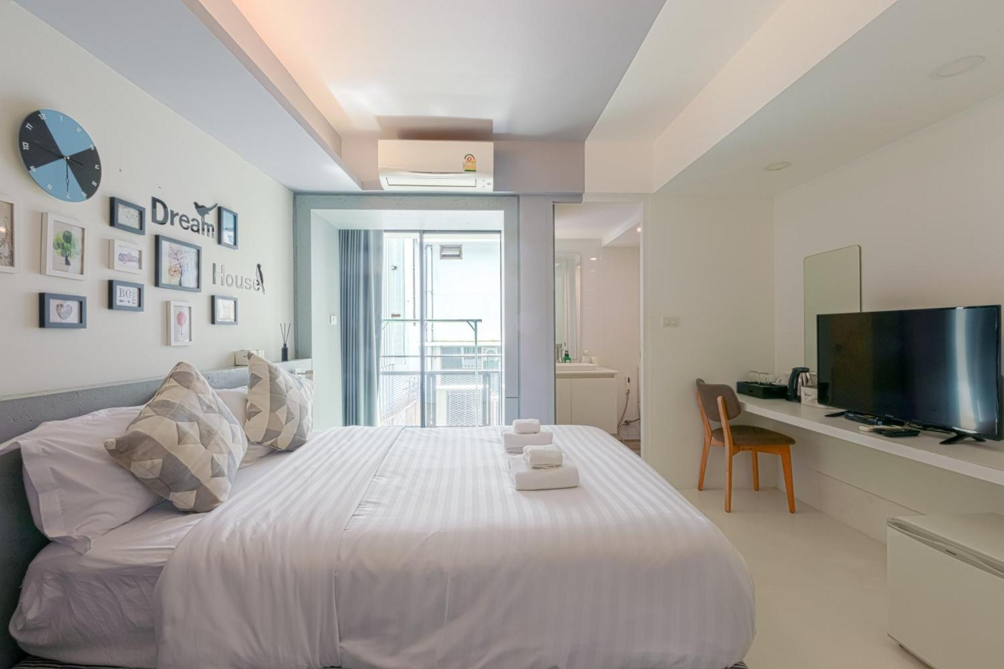 24 Hills Hotel 방콕 외부 사진