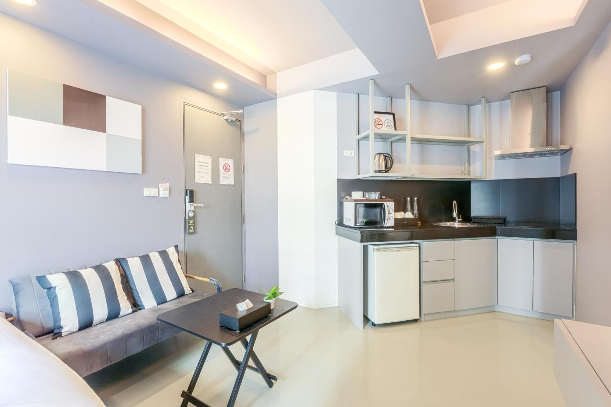 24 Hills Hotel 방콕 외부 사진